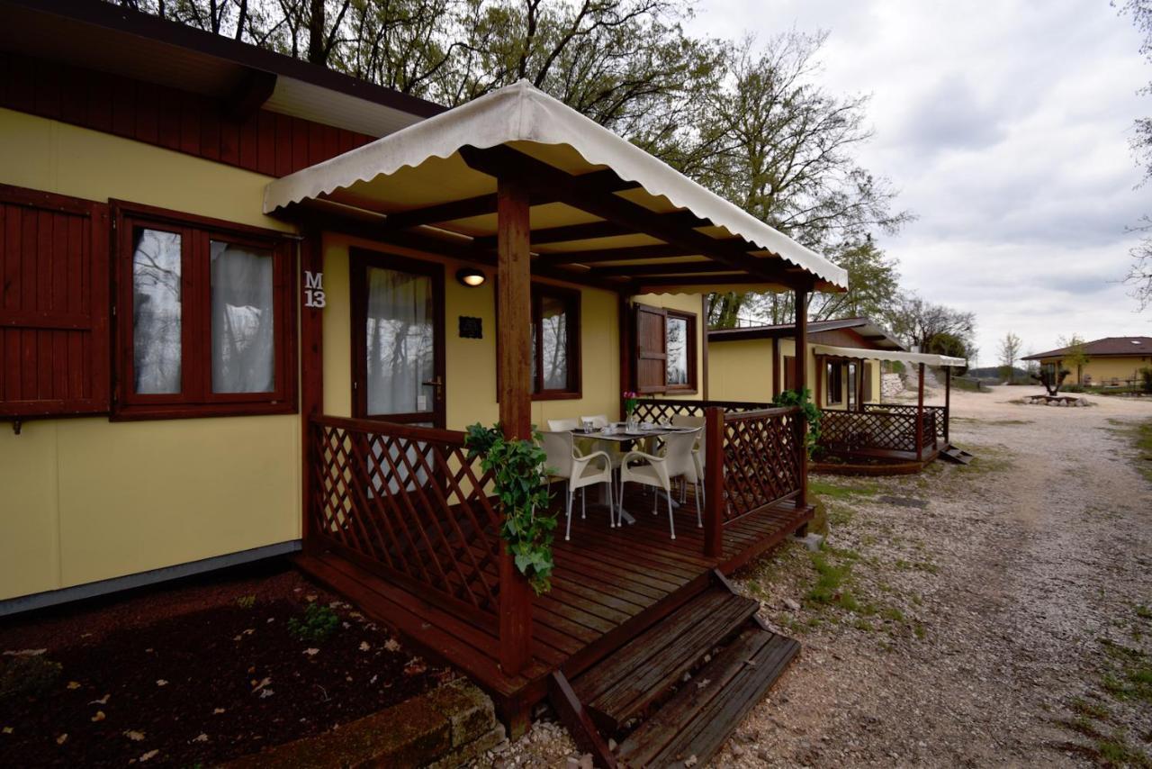 Agriturismo B&B Corte Tonolli Валеджо-суль-Мінчо Екстер'єр фото