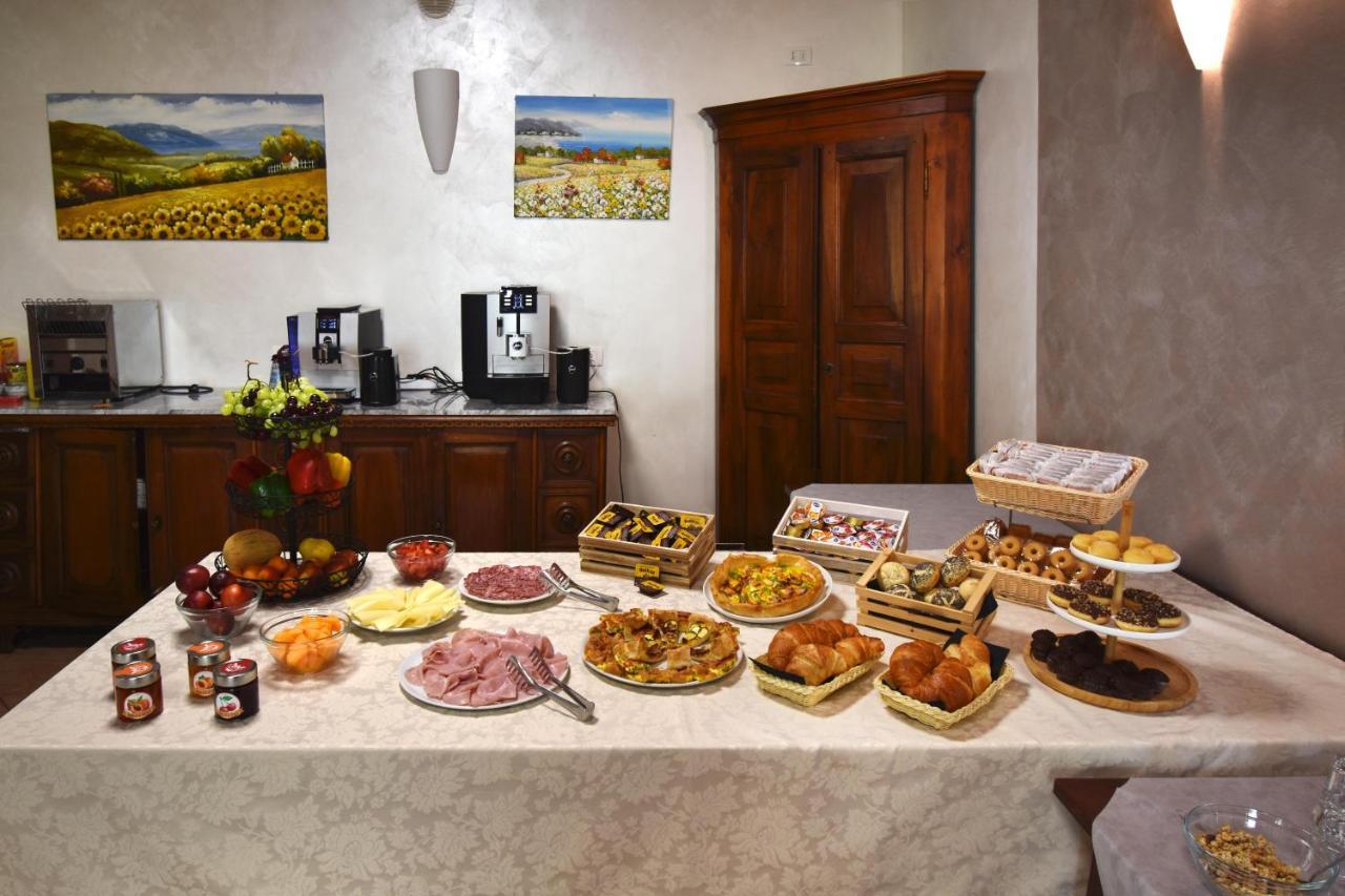 Agriturismo B&B Corte Tonolli Валеджо-суль-Мінчо Екстер'єр фото