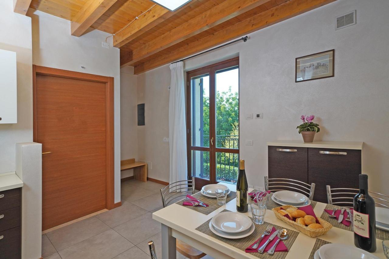 Agriturismo B&B Corte Tonolli Валеджо-суль-Мінчо Екстер'єр фото